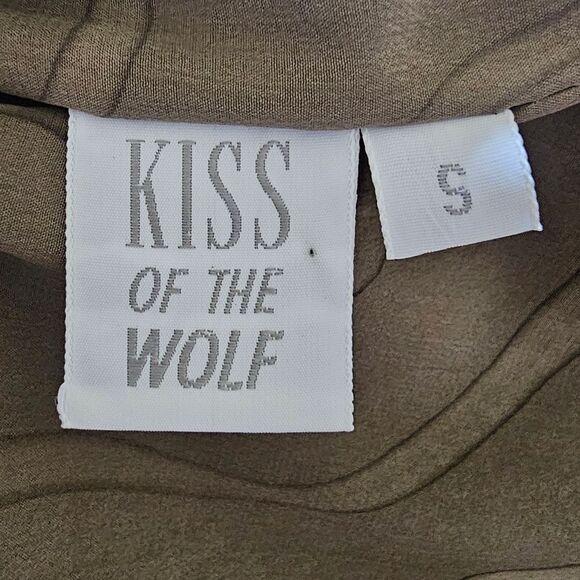 KISS OF THE WOLF Quilted Silk Vest Wearable Art - Size Small - Picture 10 of 11